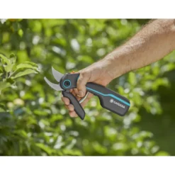 Akkuoksasakset Gardena AssistCut