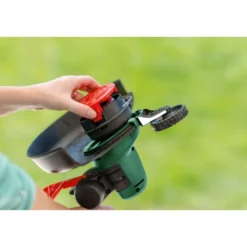 Akkutrimmeri Bosch UniversalGrassCut 18-260, 18V, 2x2.0Ah akuilla