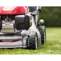 Itsevetävä ruohonleikkuri Honda HRG466SKE, GCV145 145cc, 46cm