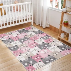 Lastenhuoneen matto Linento Kissaset vaaleanpunainen/harmaa, eri kokoja