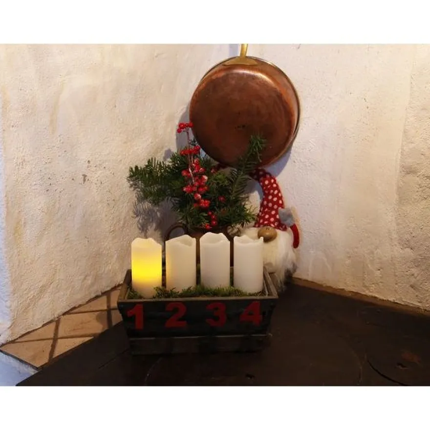 LED-pöytäkynttilä Star Trading Advent, 10cm, valkoinen, 4 kpl + kaukosäädin
