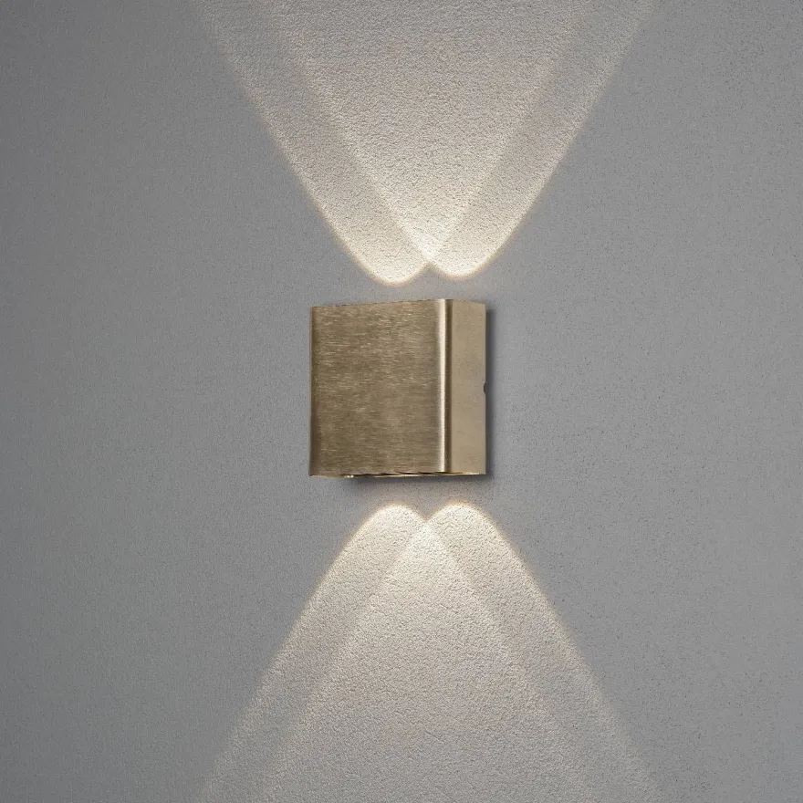 LED-seinävalaisin Konstsmide Chieri, 2x2W, messinki