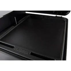 Pellettigrilli Traeger Ranger, musta