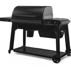 Pellettigrilli Traeger Woodridge Pro, musta
