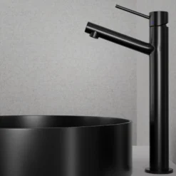 Pesuallashana Scandtap Steel Vector High Shadow, musta