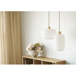 Riippuvalaisin House Nordic Argalo, ø20cm, E27, 40W, valkoinen/puu
