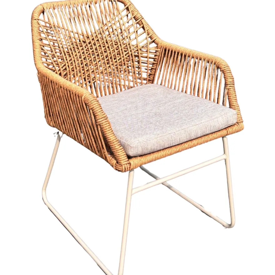 Ruokailuryhmä Baltic Garden Palermo pöytä, 200 cm, 4 kplSeville-nojatuolia