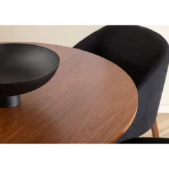 Ruokailuryhmä Venture Home, ⌀110cm ruskea Bianca-pöytä + 4 mustaa Arch-tuolia