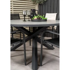 Ruokailuryhmä Venture Home, ø140cm Parma-pöytä + 4 Santorini-tuolia
