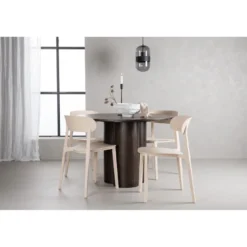 Ruokailuryhmä Venture Home, Olivia-pöytä + 4 beigeä Åstol-tuolia