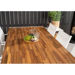 Ruokailuryhmä Venture Home, 205x90cm akaasia/valkoinen Bois-pöytä + 6 valkoista, pinottavaa Santorini-tuolia