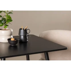 Ruokailuryhmä Venture Home, 75x75cm musta Polar-pöytä + 2 Modesto-tuolia