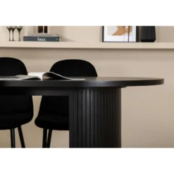 Ruokailuryhmä Venture Home, 200x90cm musta Bianca Oval -pöytä + 6 mustaa Polar-tuolia, sametti