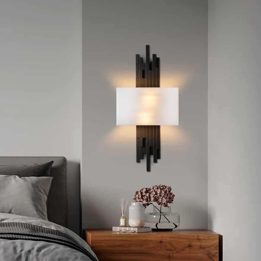 Seinävalaisin Linento Lighting Axis