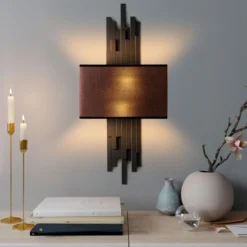 Seinävalaisin Linento Lighting Axis