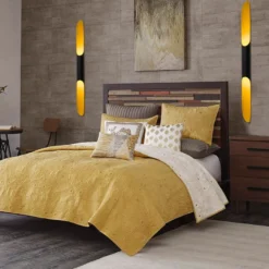 Seinävalaisin Linento Lighting Efsun, kulta/musta