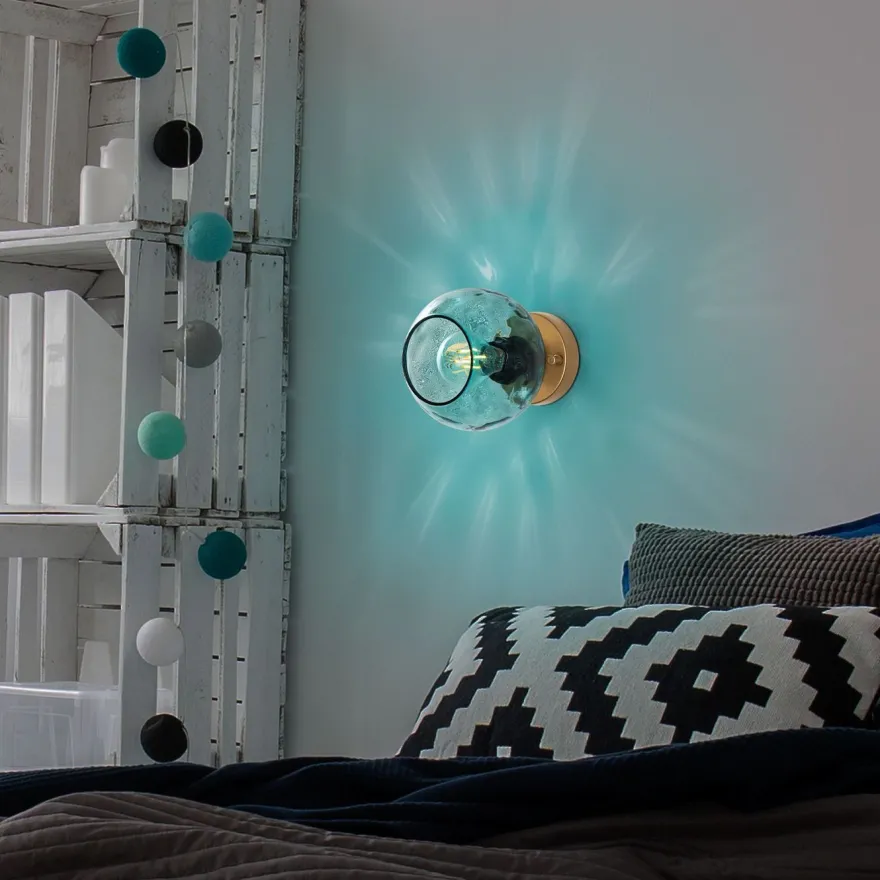 Seinävalaisin Linento Lighting Benek, Ø15cm, E27, eri värejä