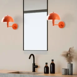 Seinävalaisin Linento Lighting Togg 2, Ø20cm, E14, eri värejä