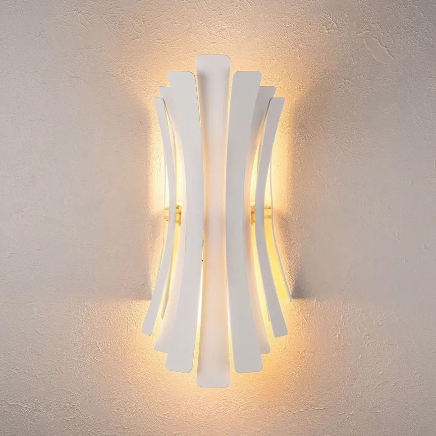 Seinävalaisin Linento Lighting Linea