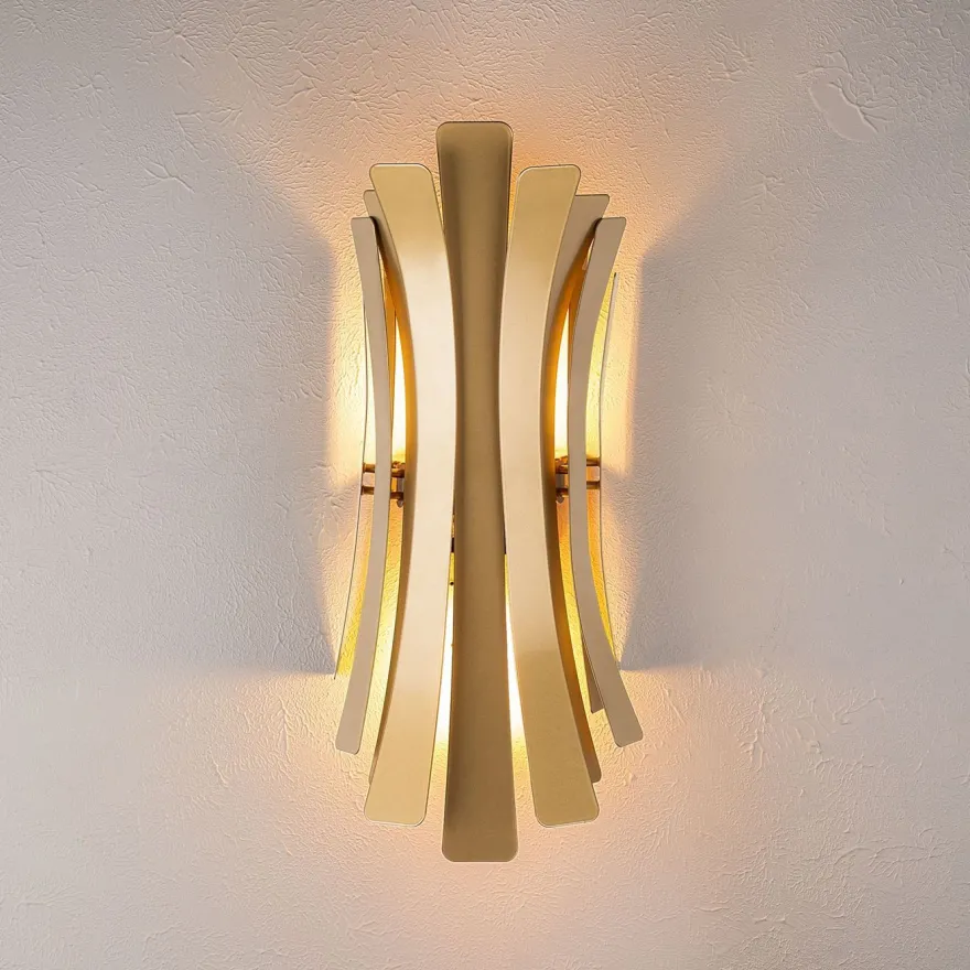 Seinävalaisin Linento Lighting Linea