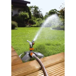 Sektorisadetin Gardena Premium, jalustalla