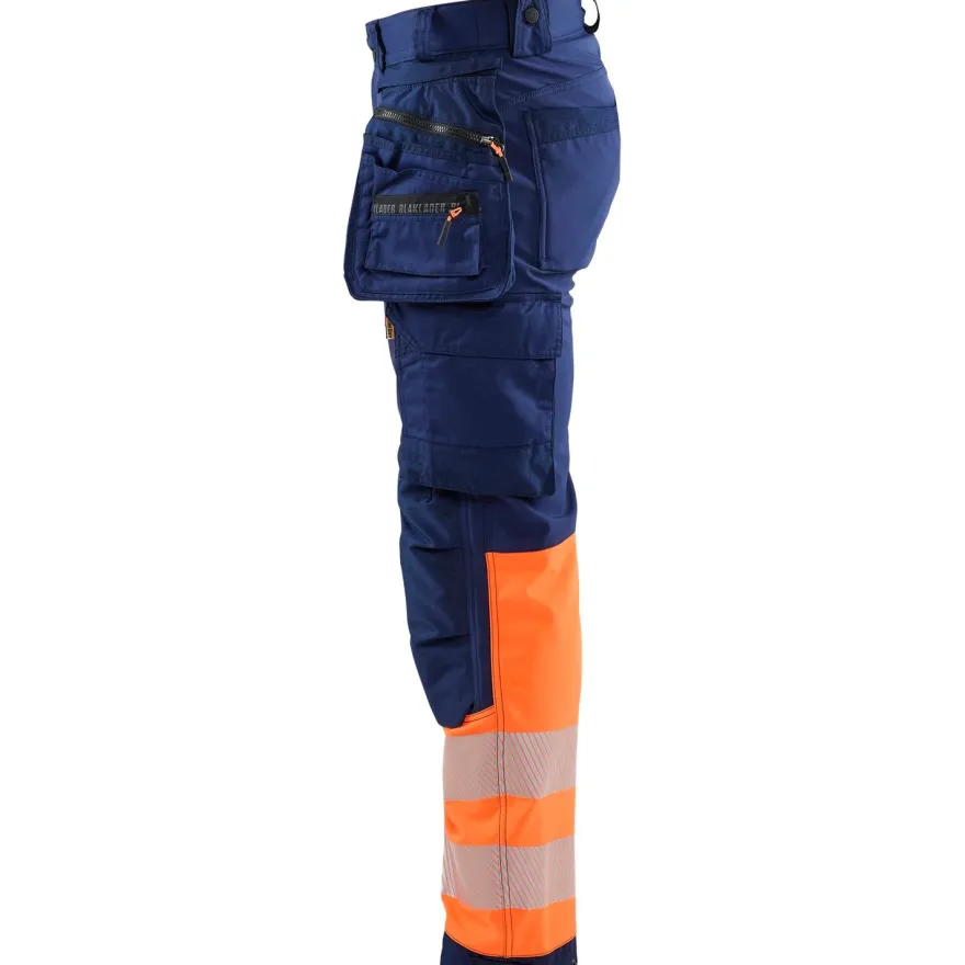 Softshell-riipputaskuhousut Blåkläder 1821 Highvis, polvisuojataskuilla