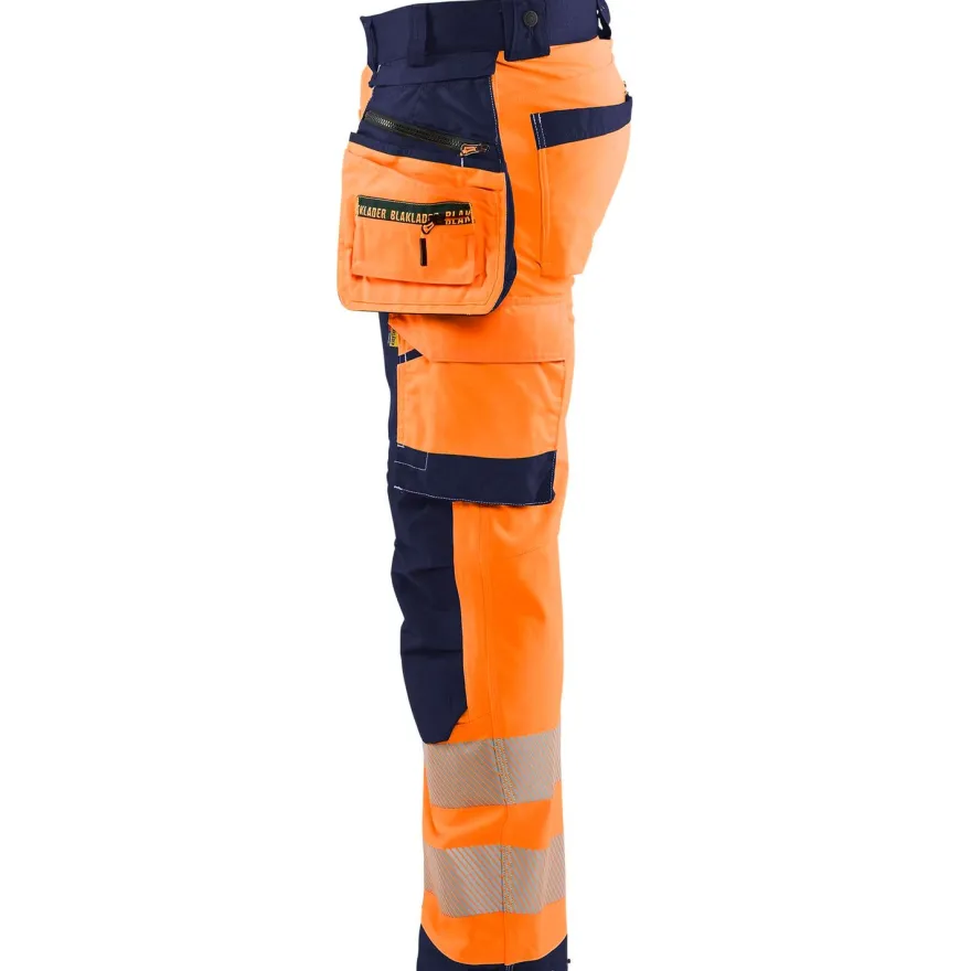 Softshell-riipputaskuhousut Blåkläder 1820 Highvis, polvisuojataskuilla