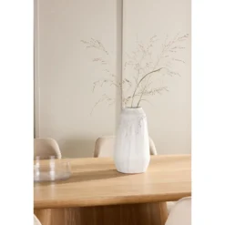 Soikea ruokailuryhmä Venture Home, 200x90cm ruskea Stjärnö-pöytä + 6 beigeä Night-tuolia, sametti