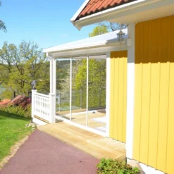 Terassin liukuovi Landskap Stadig, pidennetty kesäkausi, 3 osaa, eri kokoja, eri värejä
