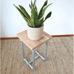 4-tieliitin Dione Mekano DIY-putkikalusteeseen