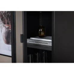 Vitriini Venture Home Misha